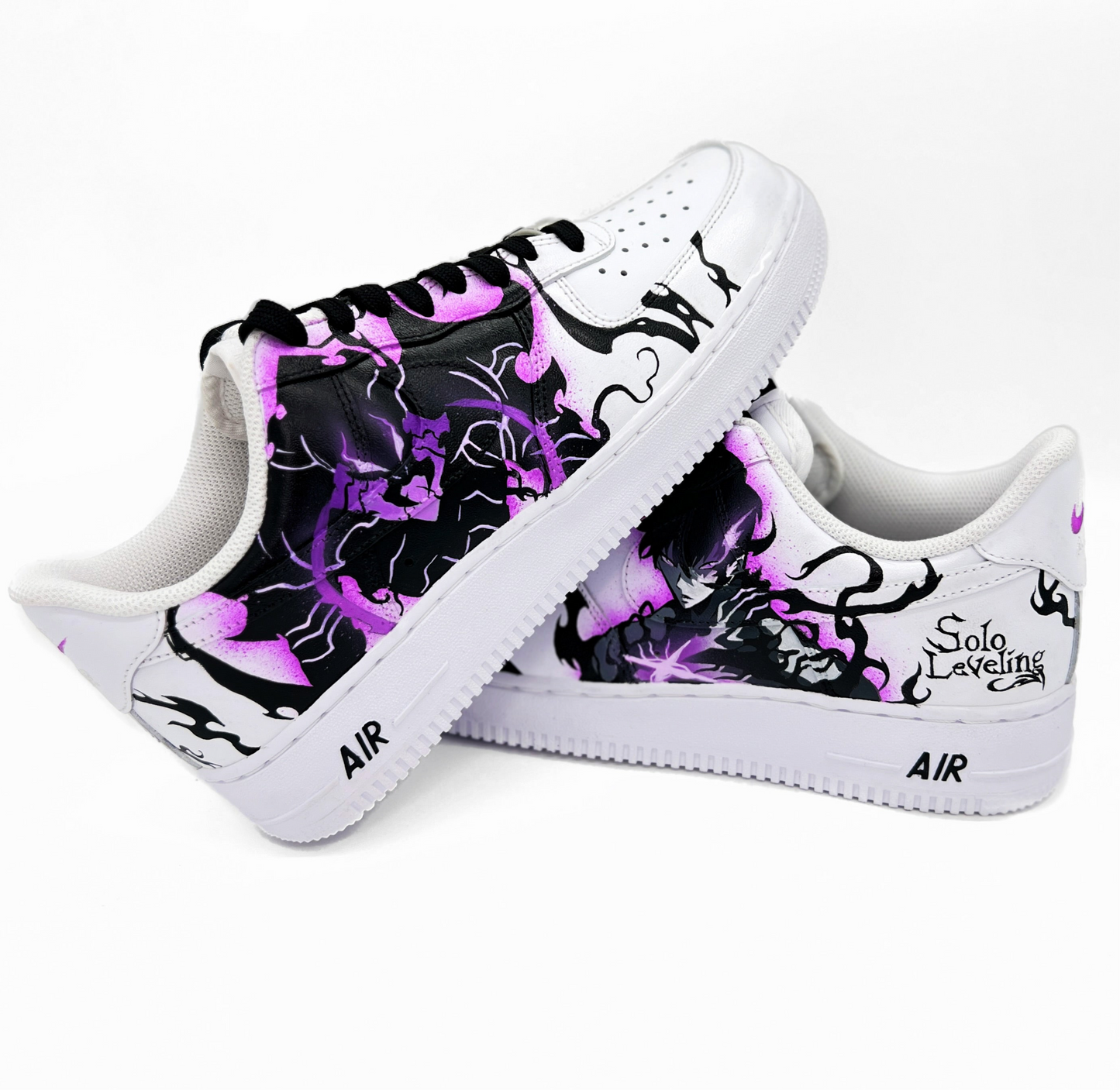 Custom Hand-Painted Sneakers – Sung Jin-Woo & Beru (Solo Leveling Inspired)